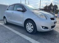 TOYOTA VITZ F