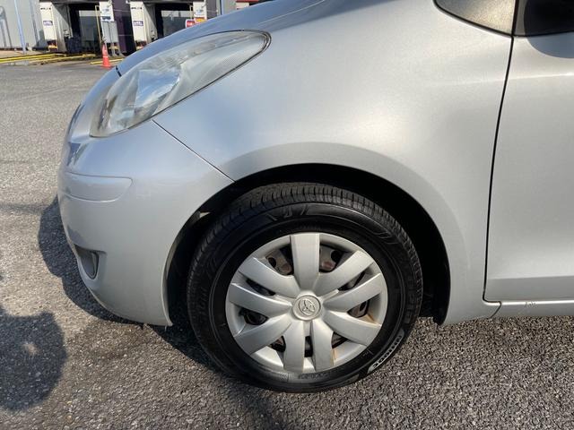 TOYOTA VITZ F