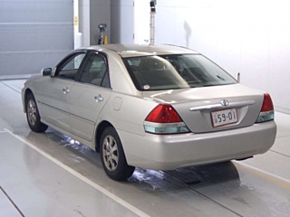 TOYOTA MARK II