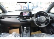 TOYOTA C-HR S