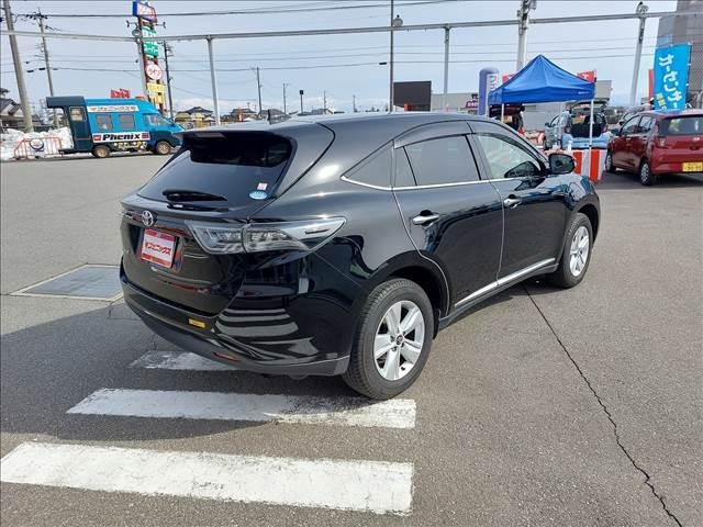 TOYOTA HARRIER ELEGANCE