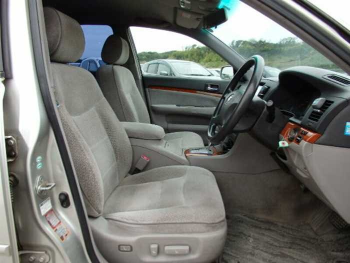 2000 Toyota Mark II