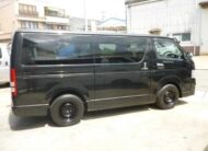 TOYOTA HIACE VAN LONG SUPER GL