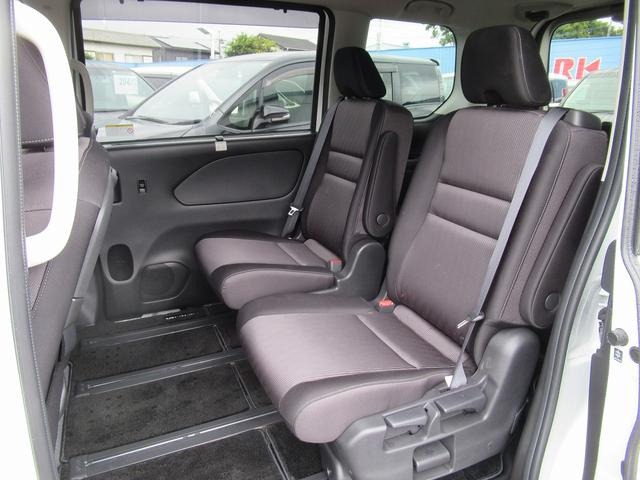 NISSAN SERENA E-POWER HIGHWAY STAR V