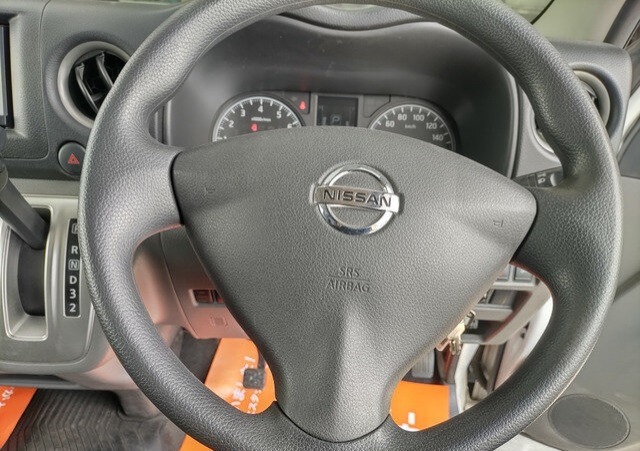 NISSAN CARAVAN VAN 2.0DX
