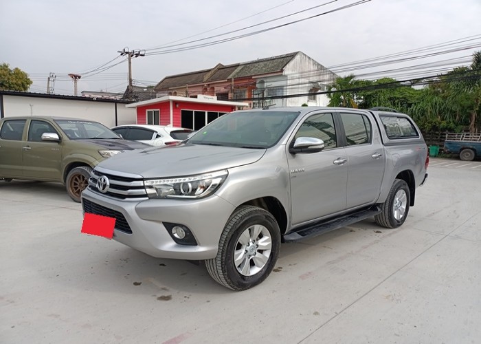 TOYOTA HILUX DOUBLE CAB 2WD