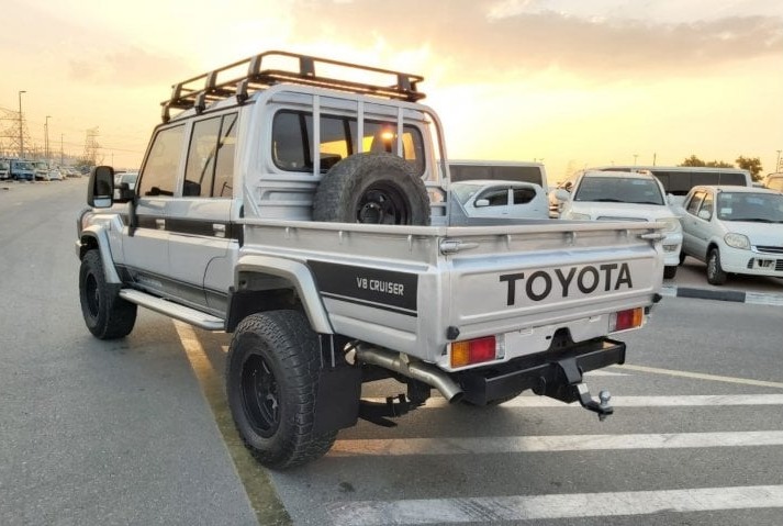 TOYOTA LAND CRUISER PICKUP DOUBLE CAB 2018 4.5 V8 DIESEL TURBO MANUAL 4X4