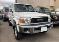 TOYOTA LAND CRUISER 70 / HardTop